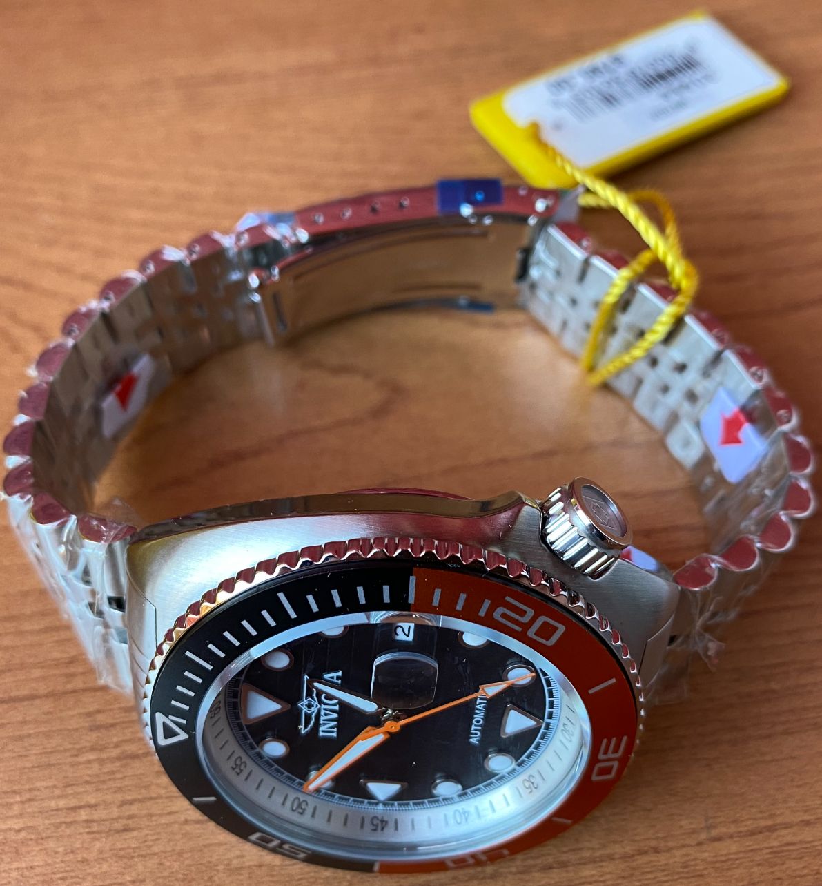 Invicta Pro Diver Rojo Naranja Negro 3